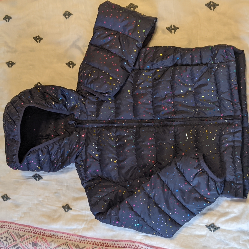 Gap Kids lightweight hooded puffy jacket